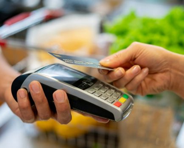 Contactless limit to more than double in bid to boost flagging High Street